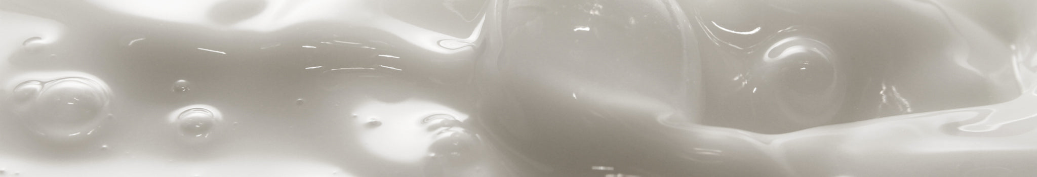 2026_CollectionBanner_MilkyEssence_1.jpg